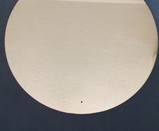 Circular mirror