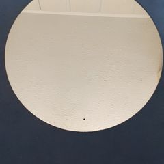 Circular mirror
