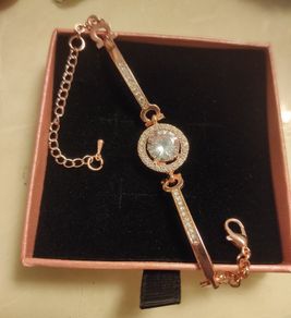 Brand new rosegold bracelet