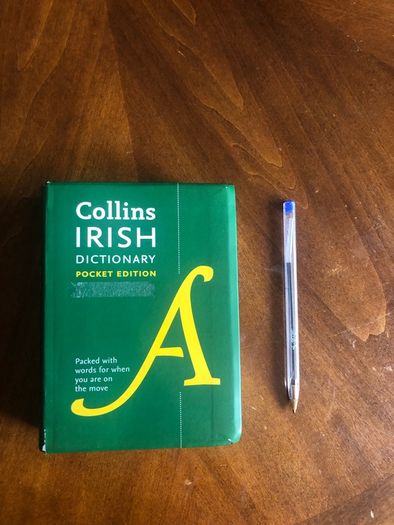 Collins Irish dictionary - pocket edition