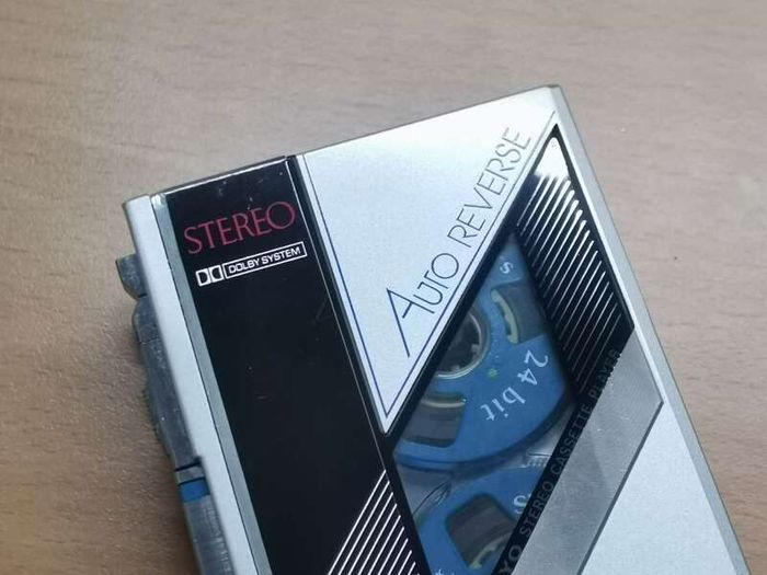 Sanyo MGP44 Walkman Cassette Player