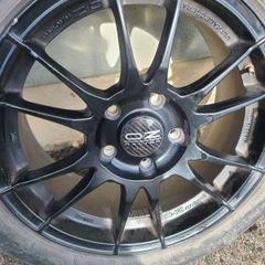 Oz Racing Alloy Wheels READ AD.