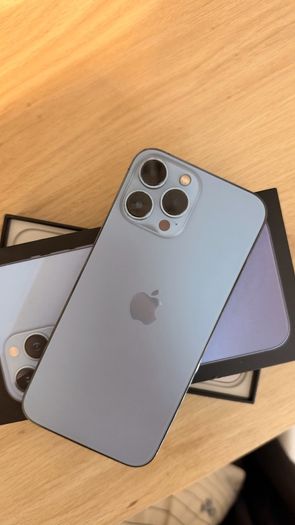BLUE iPhone 13 Pro Max