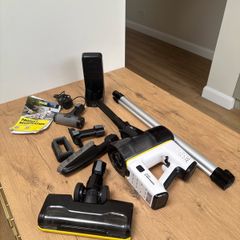 Karcher VC 6 Corless vacuum hoover