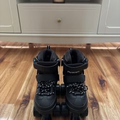 Roller skates black worn once or twice size uk 13-2 kids