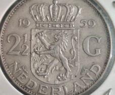 2 1/2 Silver gulden coin