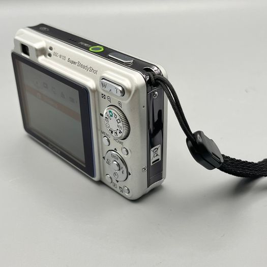 Sony DSC-W120 7.2MP Digital Camera Silver + Battery + SD