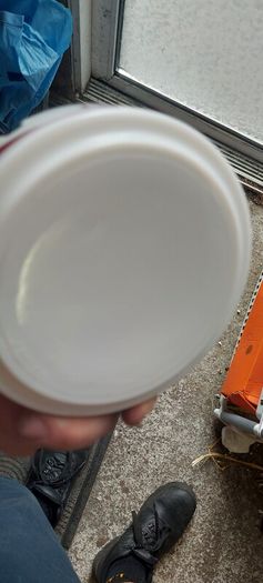 Carrolls no1 ashtray,nice condition,,price includes post to anywhere in ireland,collectors item ,with smoking ban..sold as seen.