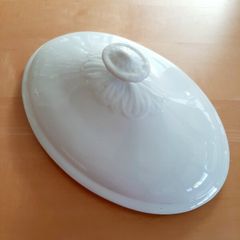 Antique tureen lid