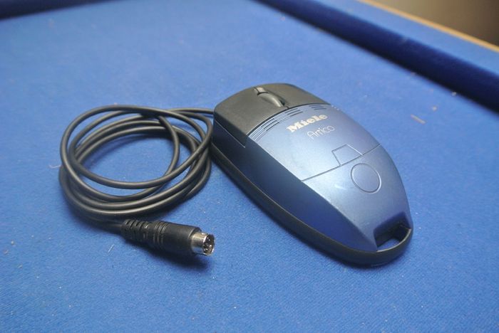 Blue Miele Artico Mouse