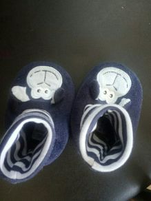 BNWOT 6-12mths Booties