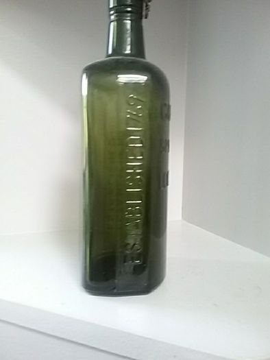Original Gordon's London Dry Gin Bottle