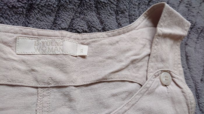 Linen B-Young Woman Dress. Size 16