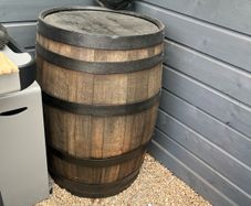 Whiskey barrel