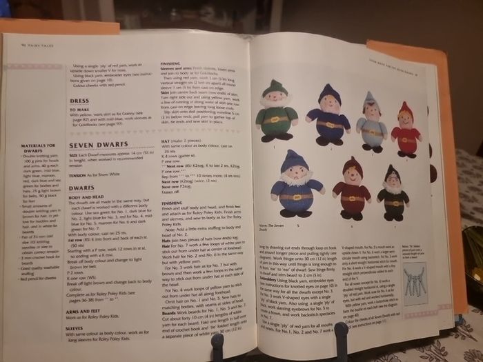 Knitted Toys (Hardcover