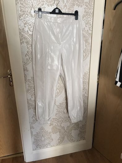 New Cream Trousers Size 10