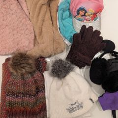 Winter Accessories (Women & Kids mix)
