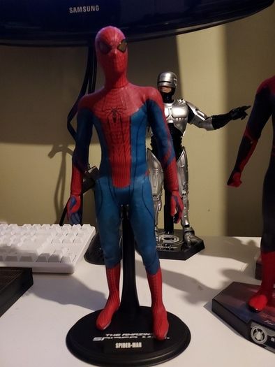 Hot Toys The Amazing Spider-Man MMS179 Garfield 1/6 Hottoys