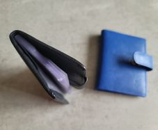 New Black Slim Cardholder for Men Women,Credit Card Holder, 24 Card Slots Wallet + Spare Blue Swapable Holder