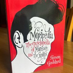 Mozipedia - Simon Goddard (Paperback)