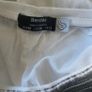 Disney crop top size medium Image 4