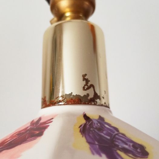 Vintage "Pointers of London & Edinburgh" porcelain  table lamp with wooden base and horse racing theme  height 30cm