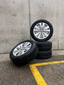 Genuine Volkswagen 16" Alloys & Tyres - Like New, Dunlop Tyres
