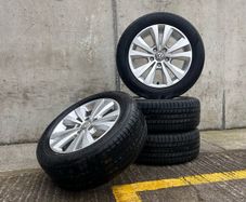 Genuine Volkswagen 16" Alloys & Tyres - Like New, Dunlop Tyres