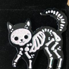 Skeleton Cat Enamel Pin