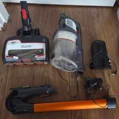 Shark Cordless vacuum cleaner