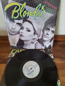 Blondie - Eat to the Beat