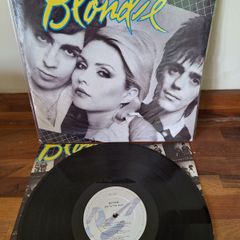 Blondie - Eat to the Beat