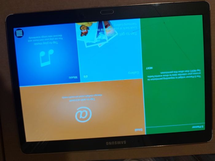 Samsung Galaxy Tab S, 10.5 inch, Model SM-T800, screen has a slight crack or 2 but touchscreen works fine