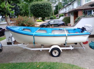 17 ft O Sullivan Skellig Boat with Motor and Trailer