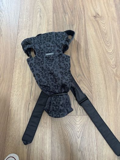 BabyBjorn Mini Baby Carrier