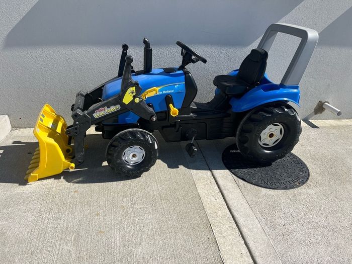 New Holland Toy Tractor