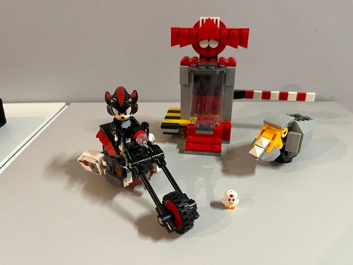 LEGO 76995, LEGO Sonic Shadow the Hedgehog Escape