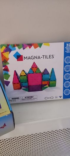 Magna-Tiles sets