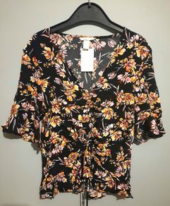 H & M Top (Unworn with Tags)