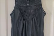 Ladies top