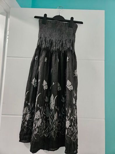 Black Strapless Dress with White Floral Embroidery