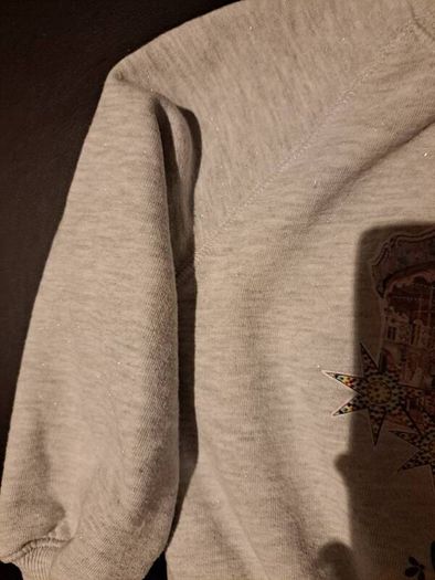 Leigh Tucker Willow Carnival grey sparkly girl's sweatshirt  age 3/4 years Postage included