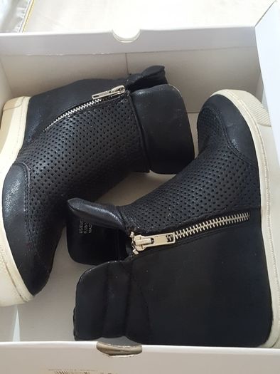 Steve Madden Ankle Boots