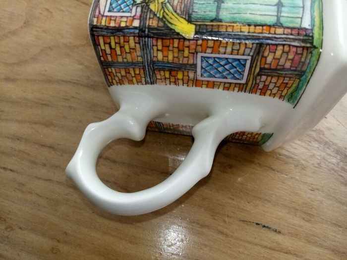 Mint Sadler "The Old Forge" Vintage Teapot