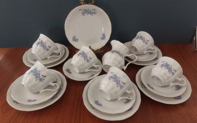 Lovely Vintage Walbrzych, Poland China 19 Piece Teaset for Six in a Beautiful Blue and Purple Floral Pattern