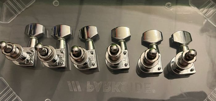 Stratocaster machine heads tuners 6 line electric guitar Jackson esp Ibanez charvel telecaster Fender parts accessories