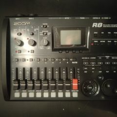 Zoom R8 Multitrack Recorder and Drum Machine
