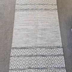 woven rug BNWT
