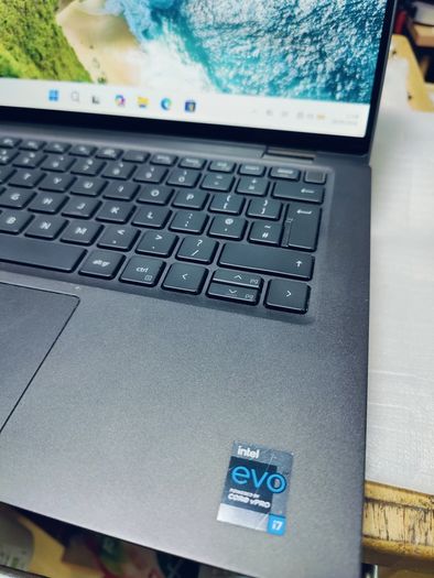 Very Fast Premium Dell laptop  i7/16GB/512GB m.2 SSD/W11