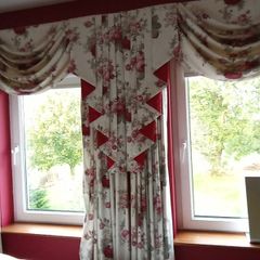 Bedroom Curtains. Price now reduced to. Pelmet boards X 2. Swags and Tails for 2 pairs of Curtains.